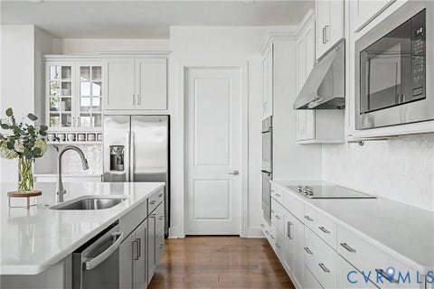 Tiny photo for 18301 Barrin Court, Moseley, VA 23120 (MLS # 2623008)