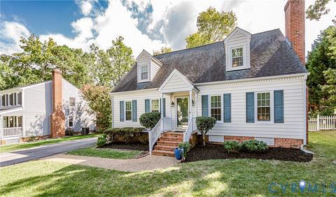 Photo of 9741 Kingscroft Drive, Glen Allen, VA 23060 (MLS # 2601850)