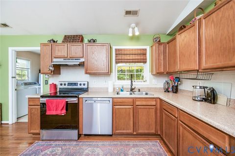 Tiny photo for 424 N James Street, Ashland, VA 23005 (MLS # 2612026)