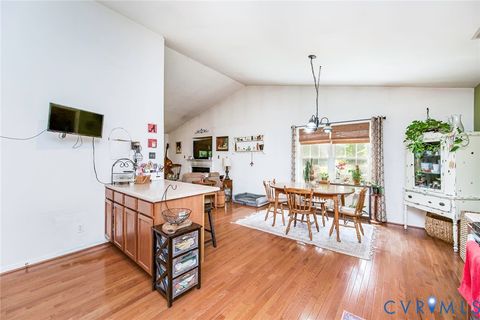 Tiny photo for 424 N James Street, Ashland, VA 23005 (MLS # 2612026)
