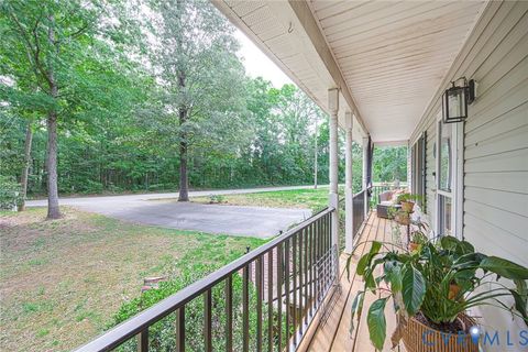 Tiny photo for 424 N James Street, Ashland, VA 23005 (MLS # 2612026)