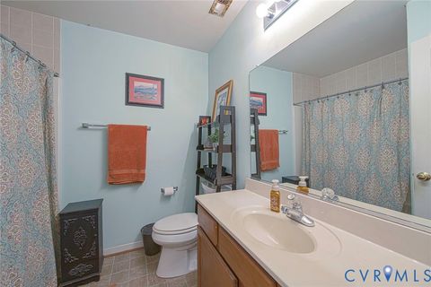 Tiny photo for 424 N James Street, Ashland, VA 23005 (MLS # 2612026)