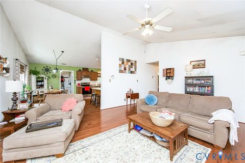 Tiny photo for 424 N James Street, Ashland, VA 23005 (MLS # 2612026)