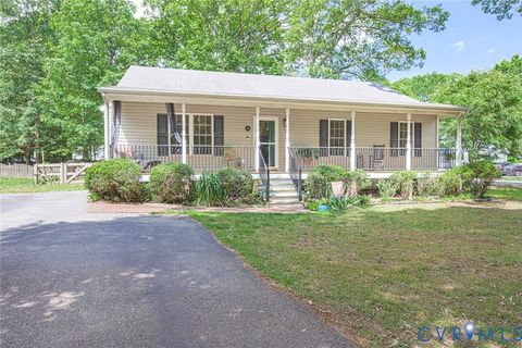 Tiny photo for 424 N James Street, Ashland, VA 23005 (MLS # 2612026)