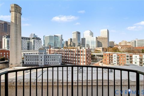 Photo of 1101 Haxall Point #U711, Richmond, VA 23219 (MLS # 2531670)