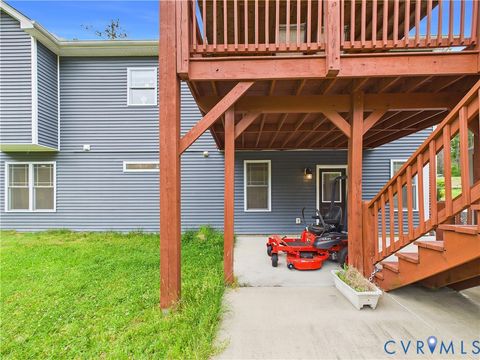 Tiny photo for 208 Thomas Circle, Farmville, VA 23901 (MLS # 2610496)