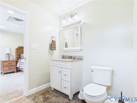 Tiny photo for 208 Thomas Circle, Farmville, VA 23901 (MLS # 2610496)