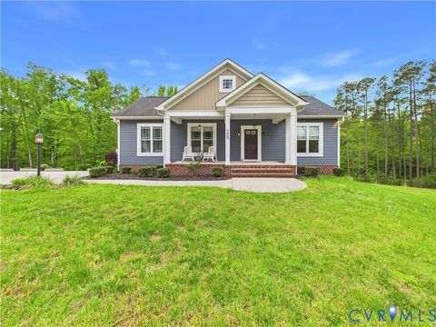 Tiny photo for 208 Thomas Circle, Farmville, VA 23901 (MLS # 2610496)