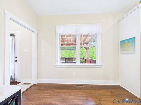 Tiny photo for 208 Thomas Circle, Farmville, VA 23901 (MLS # 2610496)