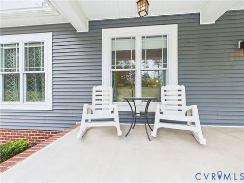 Tiny photo for 208 Thomas Circle, Farmville, VA 23901 (MLS # 2610496)