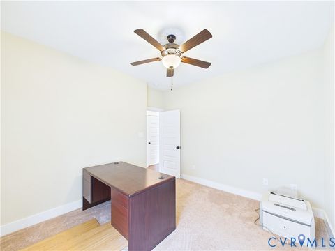 Tiny photo for 208 Thomas Circle, Farmville, VA 23901 (MLS # 2610496)