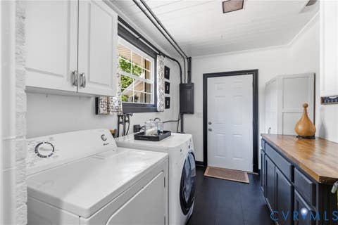 Tiny photo for 7711 Rock Creek Road, Richmond, VA 23229 (MLS # 2622151)