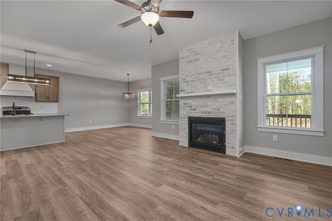 Tiny photo for 4 Shirley Commons Place, New Kent, VA 23140 (MLS # 2525044)