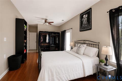 Tiny photo for 405 Smithfield Avenue, Hopewell, VA 23860 (MLS # 2621970)