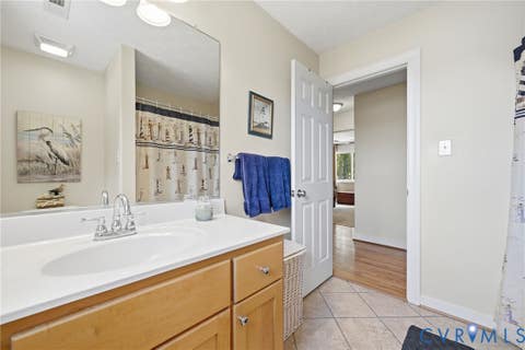 Tiny photo for 210 Riverview Road, Stevensville, VA 23161 (MLS # 2620913)