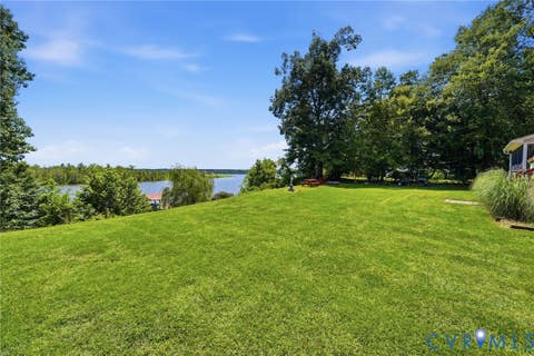 Tiny photo for 210 Riverview Road, Stevensville, VA 23161 (MLS # 2620913)