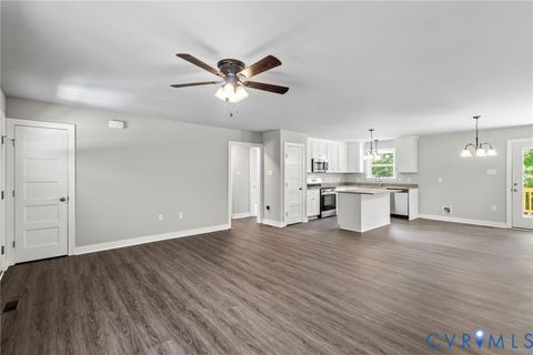 Tiny photo for 284 Hughes Road, Farmville, VA 23901 (MLS # 2617900)