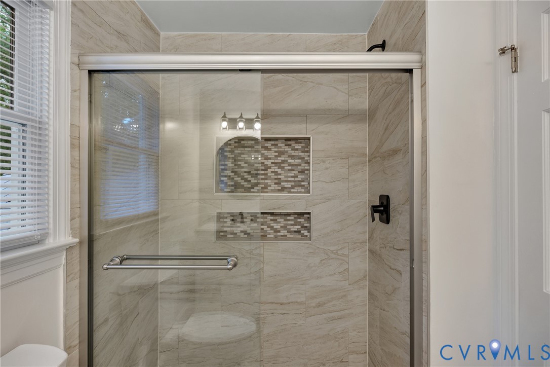 Henrico, Virginia 23238, United States, 6 Bedrooms Bedrooms, ,4 BathroomsBathrooms,Residential,Pending,211390