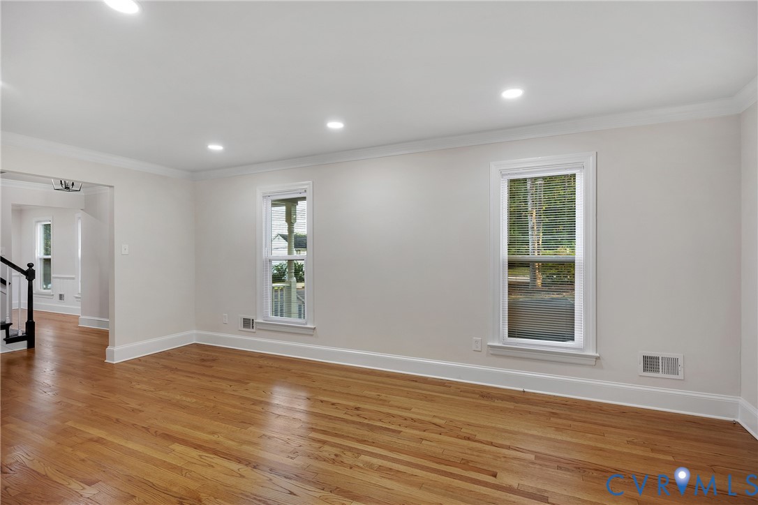 Henrico, Virginia 23238, United States, 6 Bedrooms Bedrooms, ,4 BathroomsBathrooms,Residential,Pending,211390