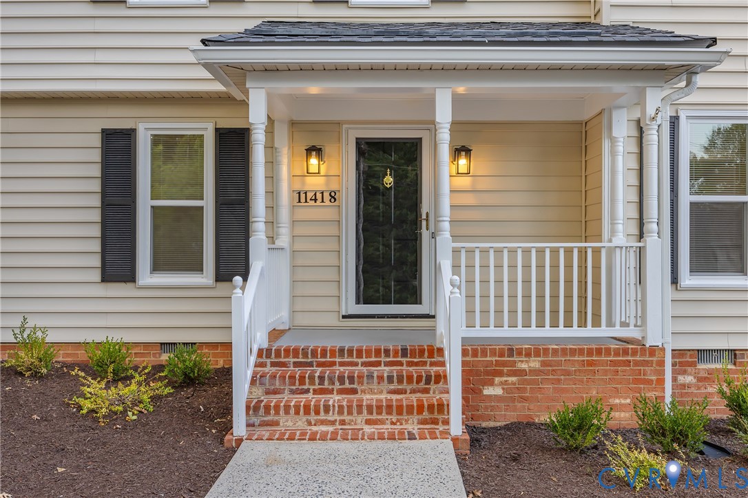 Henrico, Virginia 23238, United States, 6 Bedrooms Bedrooms, ,4 BathroomsBathrooms,Residential,Pending,211390