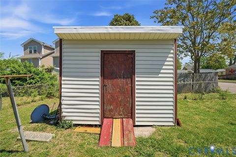 Tiny photo for 702 Westwood Avenue, Hampton, VA 23661 (MLS # 2609297)