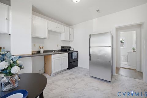 Tiny photo for 702 Westwood Avenue, Hampton, VA 23661 (MLS # 2609297)