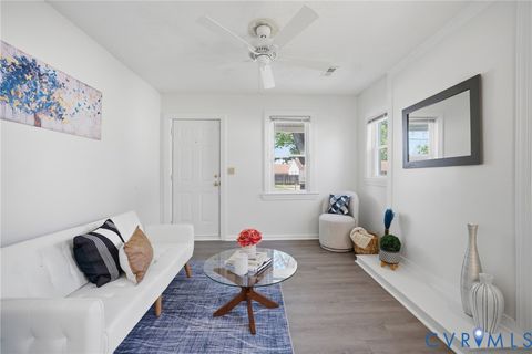 Tiny photo for 702 Westwood Avenue, Hampton, VA 23661 (MLS # 2609297)