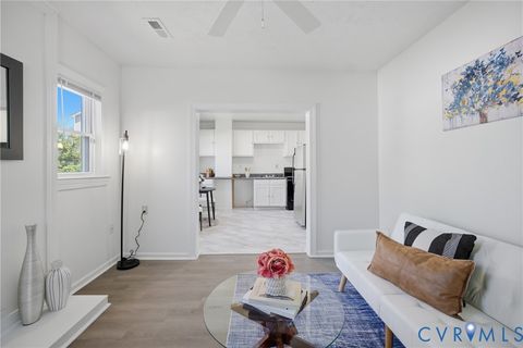 Tiny photo for 702 Westwood Avenue, Hampton, VA 23661 (MLS # 2609297)