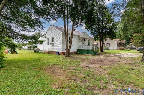 Tiny photo for 705 Yorkshire Drive, Richmond, VA 23224 (MLS # 2527048)