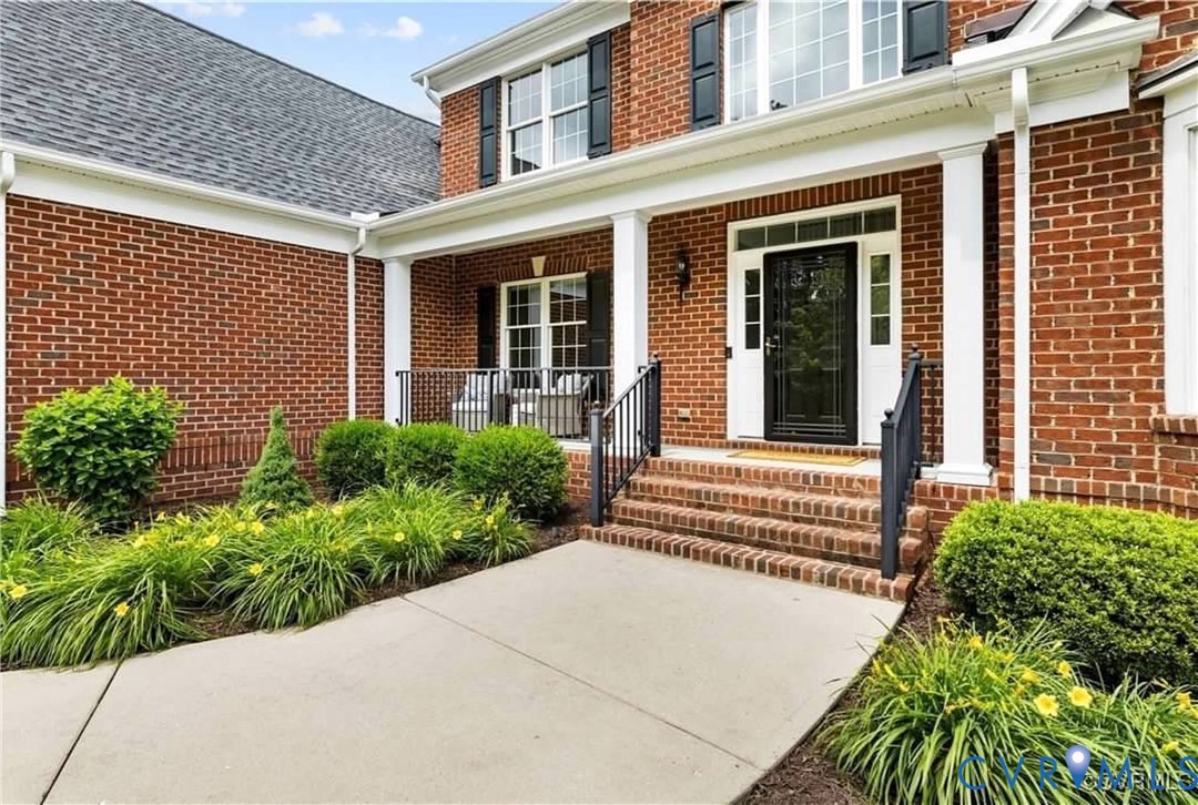 16412 Ravenchase Way