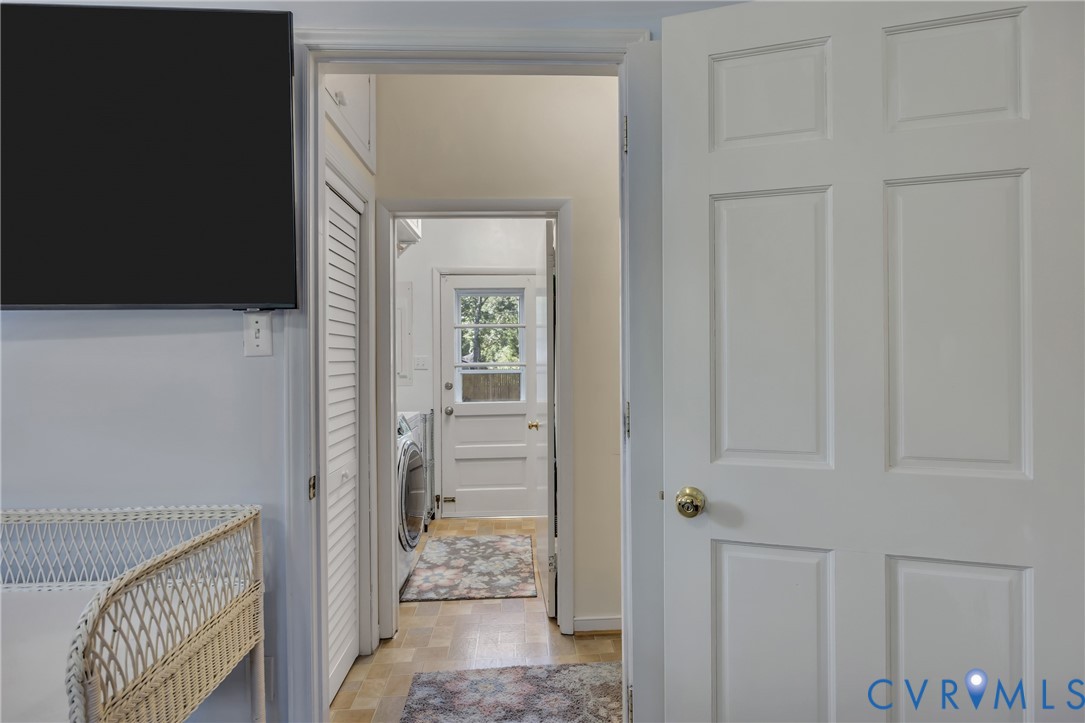 Henrico, Virginia 23229, United States, 4 Bedrooms Bedrooms, ,3 BathroomsBathrooms,Residential,Active,199242