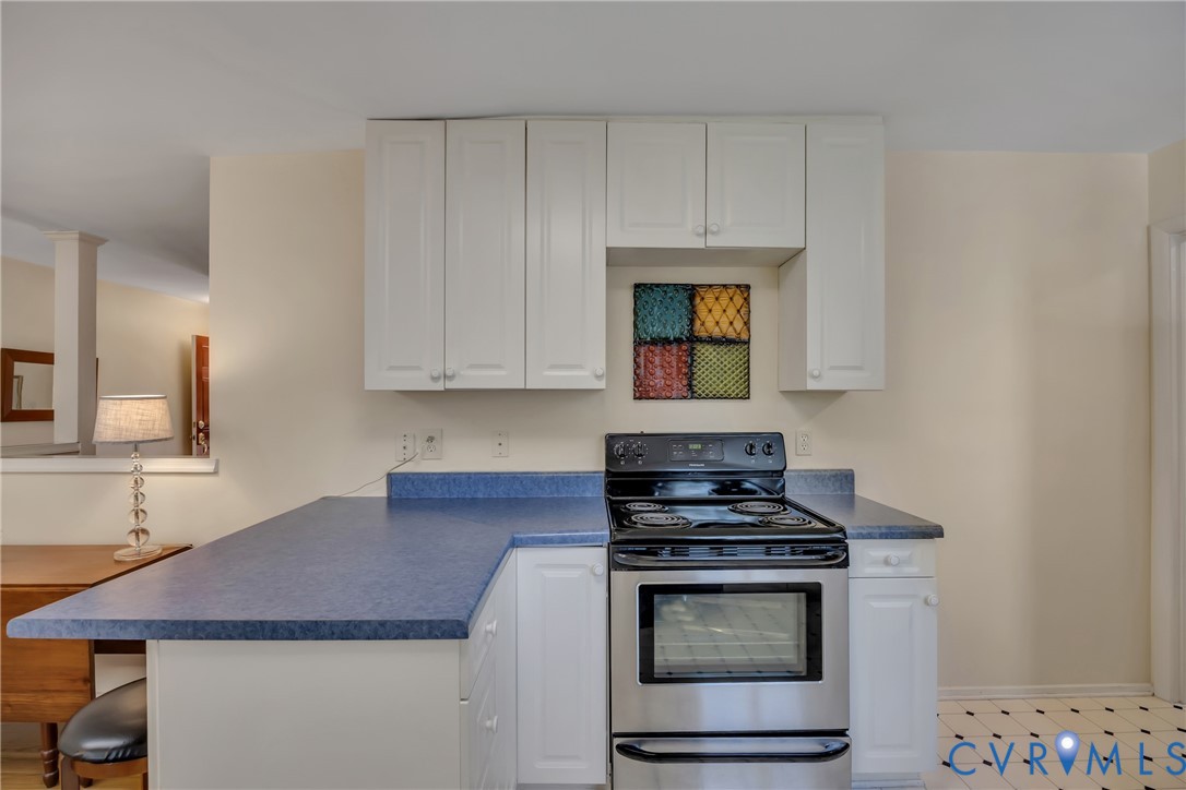 Henrico, Virginia 23229, United States, 4 Bedrooms Bedrooms, ,3 BathroomsBathrooms,Residential,Active,199242