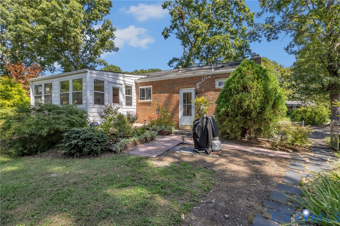 Henrico, Virginia 23229, United States, 4 Bedrooms Bedrooms, ,3 BathroomsBathrooms,Residential,Active,199242