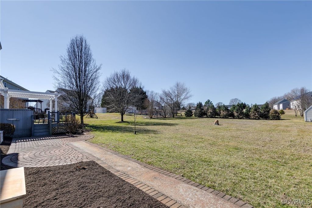 listing image 42