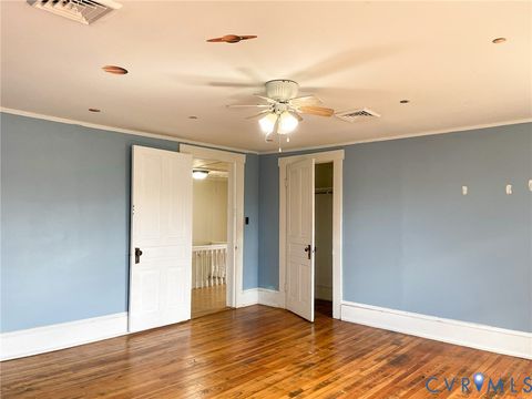 Tiny photo for 1016 Court Street, Victoria, VA 23974 (MLS # 2606463)
