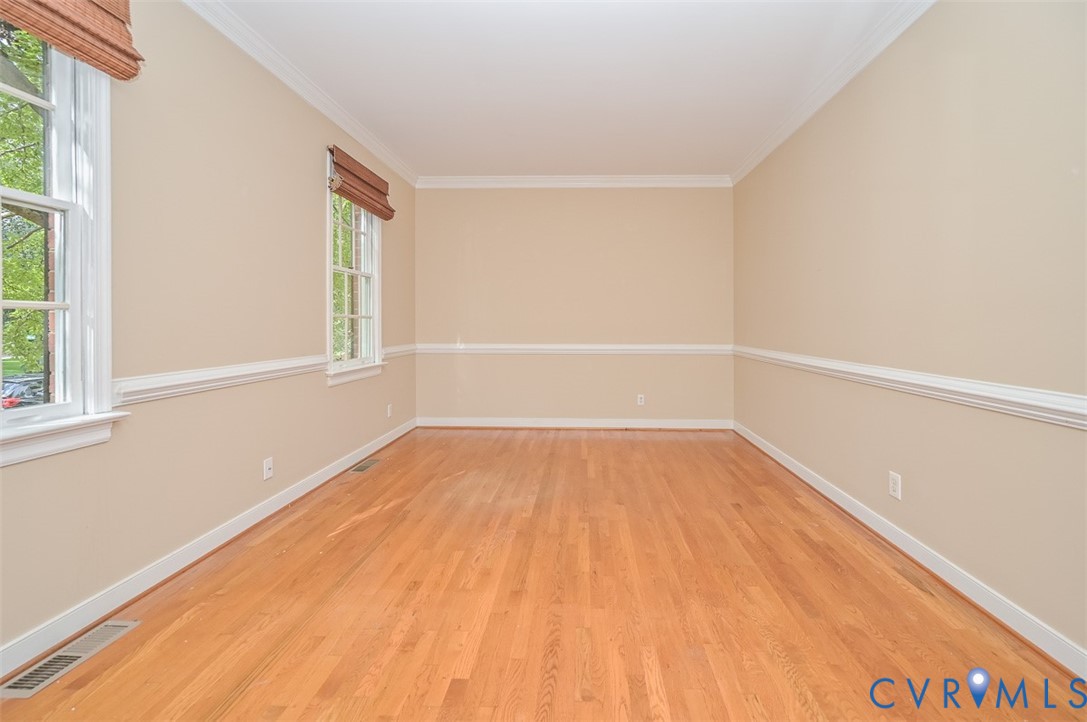 10434 Oak Cottage Drive