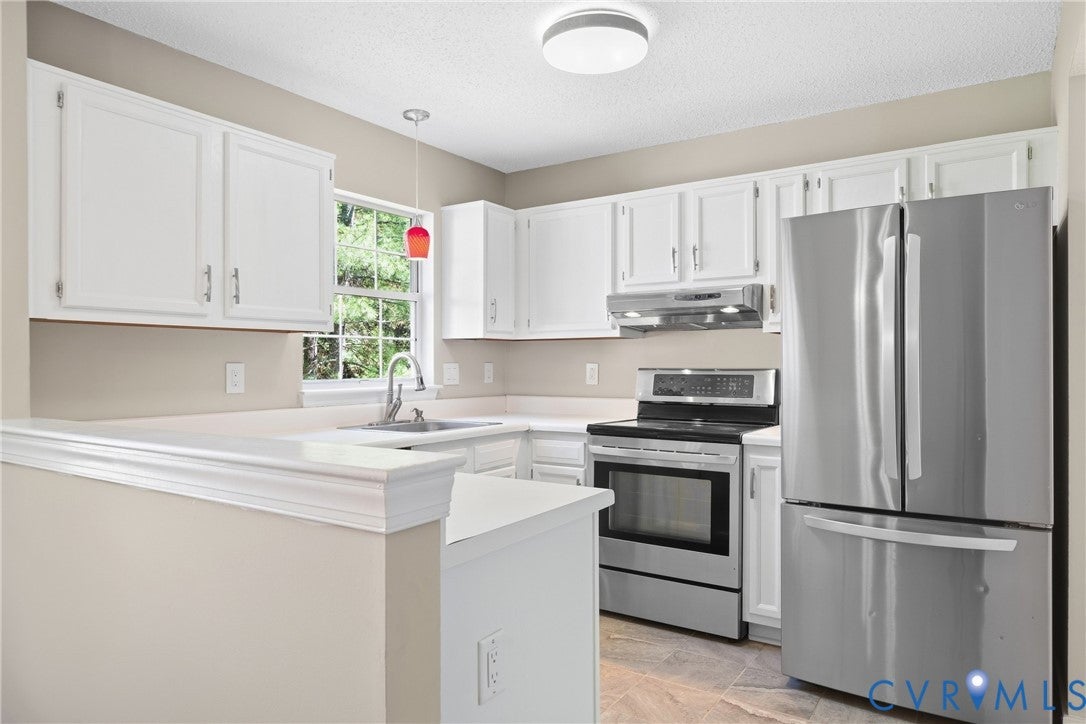 1852 Timberly Waye