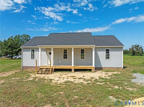 Photo of 2732 Venter Road, Aylett, VA 23009 (MLS # 2601130)
