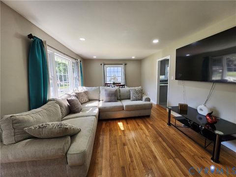 Tiny photo for 2718 Stacie Road, Richmond, VA 23224 (MLS # 2617881)