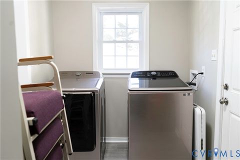 Tiny photo for 2718 Stacie Road, Richmond, VA 23224 (MLS # 2617881)