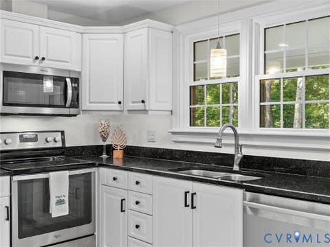 Tiny photo for 4111 Stratford Road, Richmond, VA 23225 (MLS # 2614386)