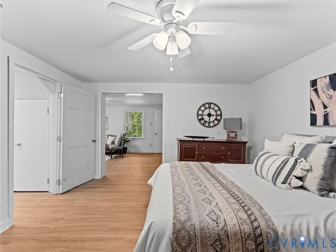 Tiny photo for 4111 Stratford Road, Richmond, VA 23225 (MLS # 2614386)