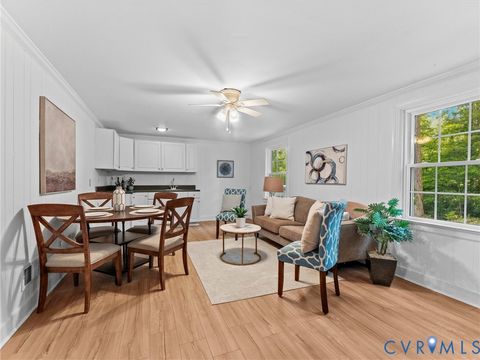 Tiny photo for 4111 Stratford Road, Richmond, VA 23225 (MLS # 2614386)