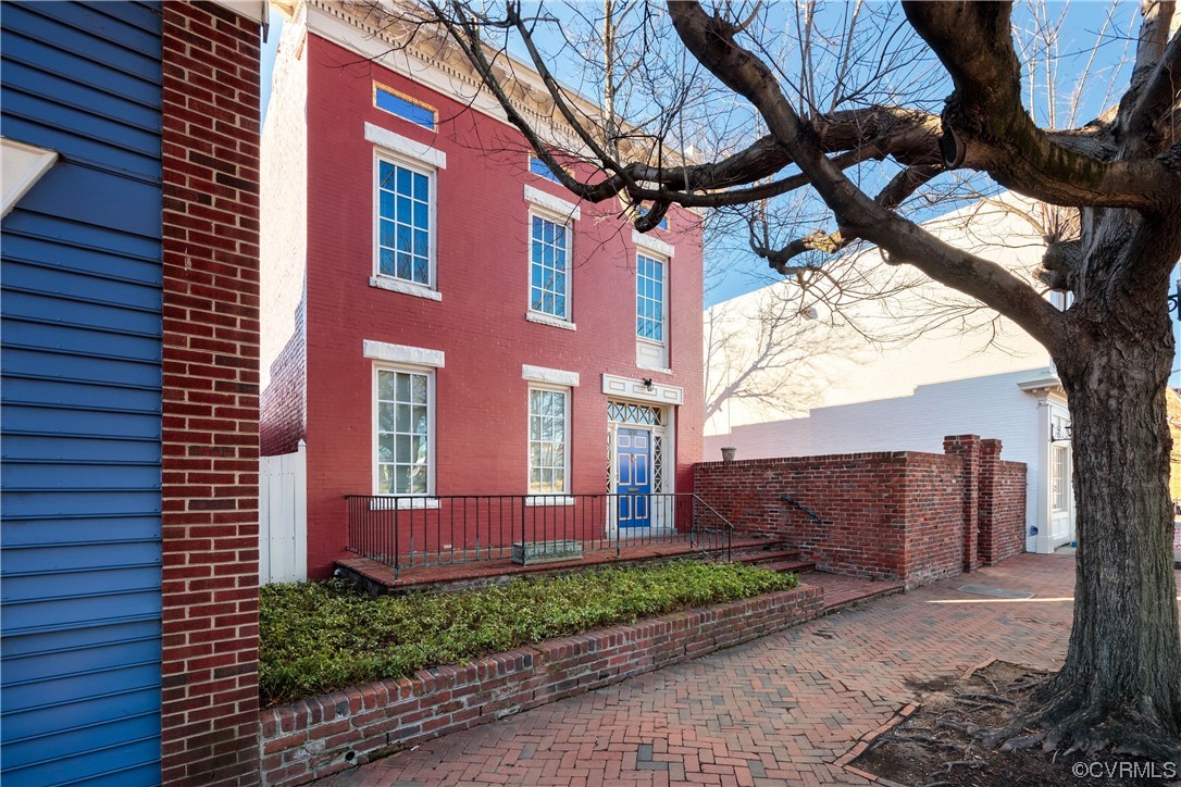 1431 W Main Street