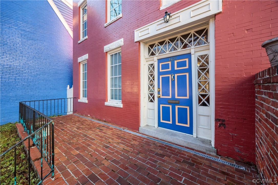 1431 W Main Street