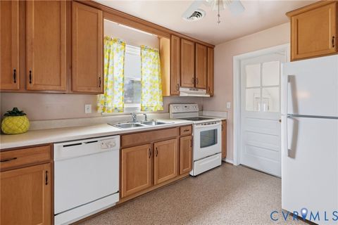 Tiny photo for 908 Glidewell Road, Richmond, VA 23227 (MLS # 2604218)