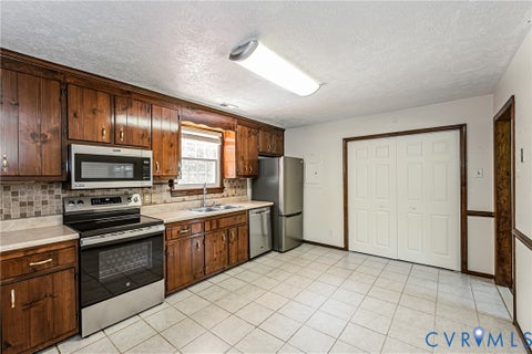 Tiny photo for 1905 Evanrude Court, Sandston, VA 23150 (MLS # 2625885)