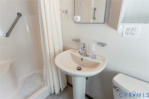 Tiny photo for 1905 Evanrude Court, Sandston, VA 23150 (MLS # 2625885)