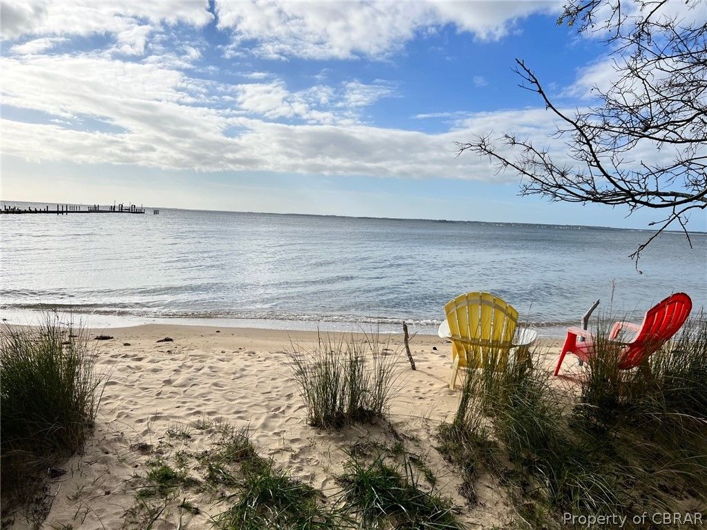 Photo for 00 Jenkins Neck, Hayes, VA 23072 (MLS # 2231301)