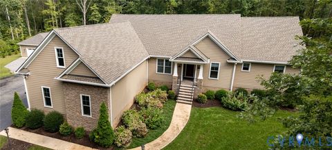 1706 Bridgewater Court Goochland VA 23102